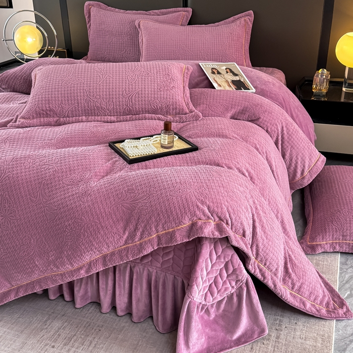 91家纺网 家纺一手货源 找家纺 慧菲 2025新款雕花床盖四件套-千鸟蝶影 千鸟蝶影-豆沙