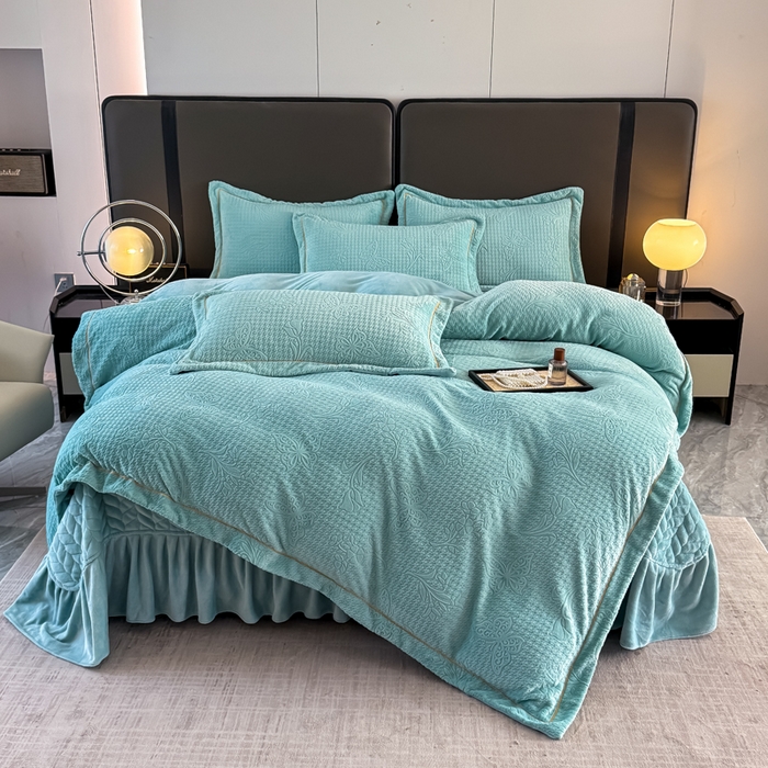 91家纺网 家纺一手货源 找家纺 慧菲 2025新款雕花床盖四件套-千鸟蝶影 千鸟蝶影-蔚蓝