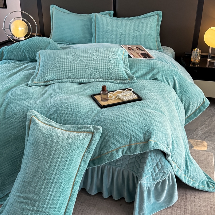 91家纺网 家纺一手货源 找家纺 慧菲 2025新款雕花床盖四件套-千鸟蝶影 千鸟蝶影-蔚蓝