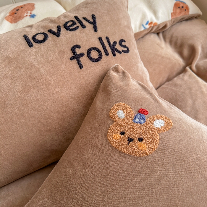 91家纺网 家纺一手货源 找家纺 （总）Sweet dreams甜梦 2025新款全消光牛奶绒毛巾绣印花四件套