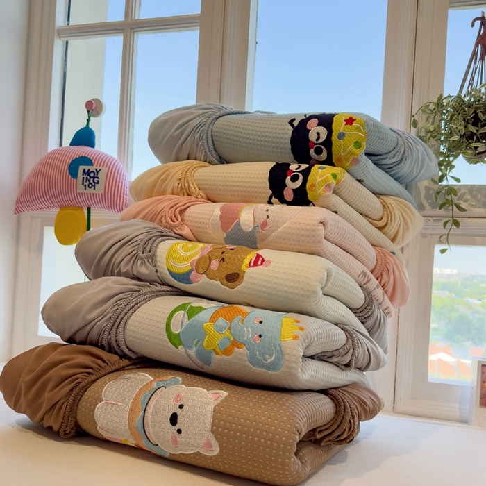 91家纺网 家纺一手货源 找家纺 （总）澜妃 2025新款华夫格夹棉刺绣床笠单品床笠单件单床笠