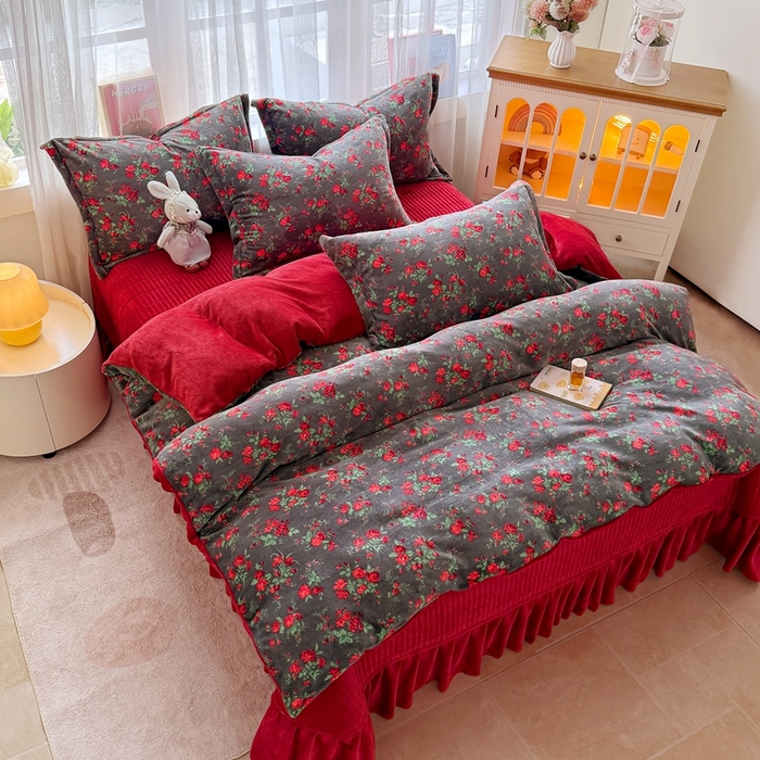 91家纺网 家纺一手货源 找家纺 （总）铠畅 2025新款牛奶绒碎花床单床盖四件套 花妖系列