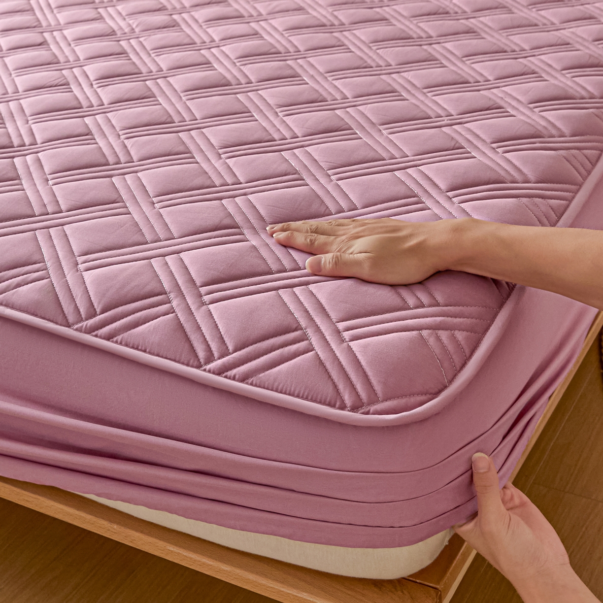 91家纺网 家纺一手货源 找家纺 衿成家纺 2025新款全棉夹棉单床笠床笠单件方格子 方格子-紫粉