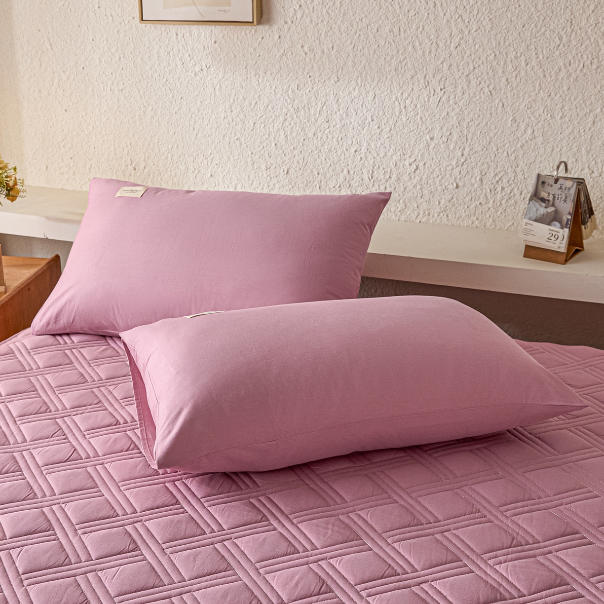 91家纺网 家纺一手货源 找家纺 衿成家纺 2025新款全棉夹棉单床笠床笠单件方格子 方格子-紫粉