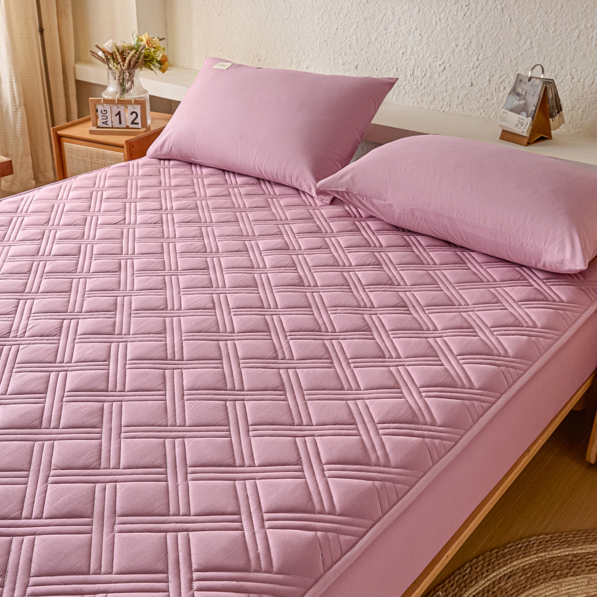 91家纺网 家纺一手货源 找家纺 衿成家纺 2025新款全棉夹棉单床笠床笠单件方格子 方格子-紫粉