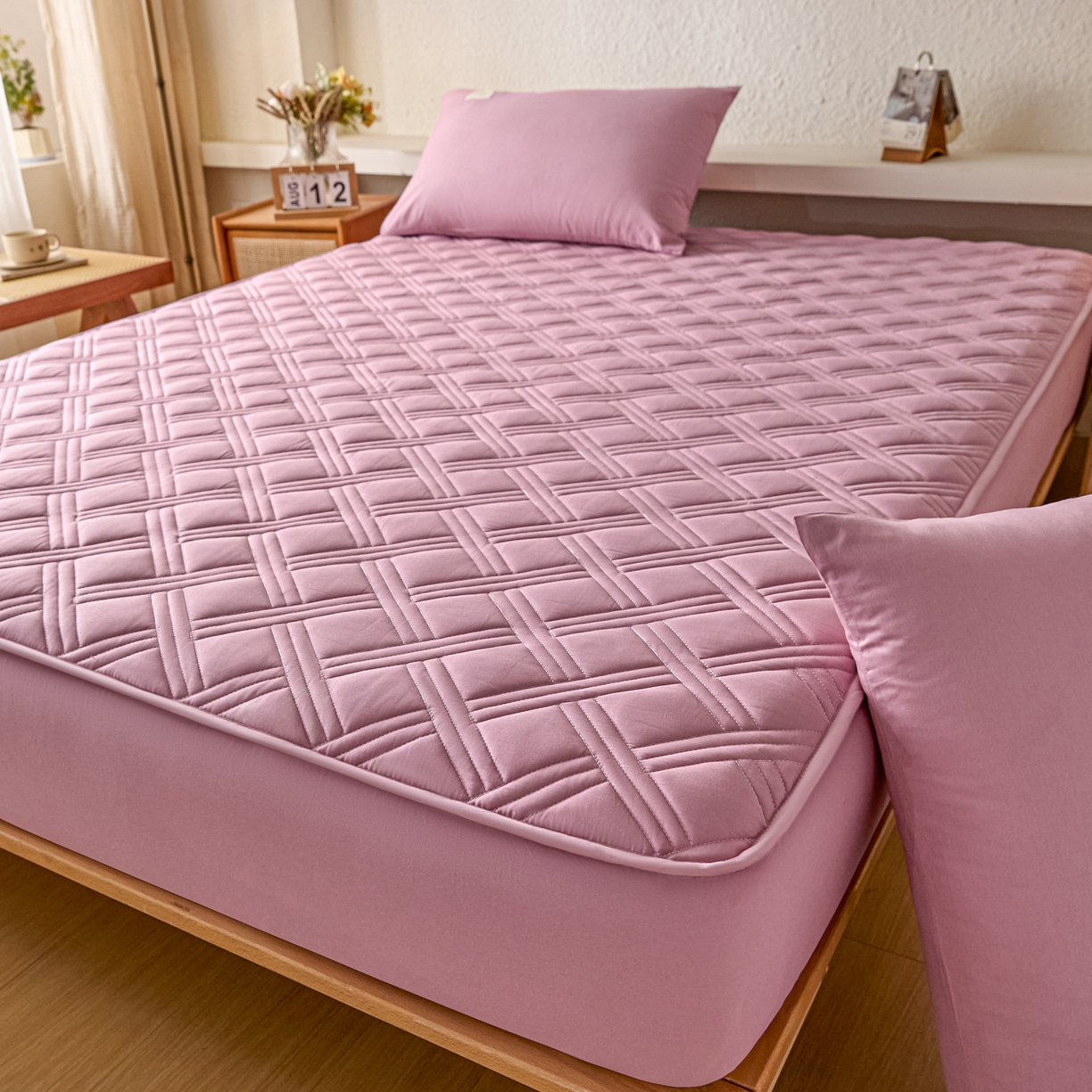 91家纺网 家纺一手货源 找家纺 衿成家纺 2025新款全棉夹棉单床笠床笠单件方格子 方格子-紫粉