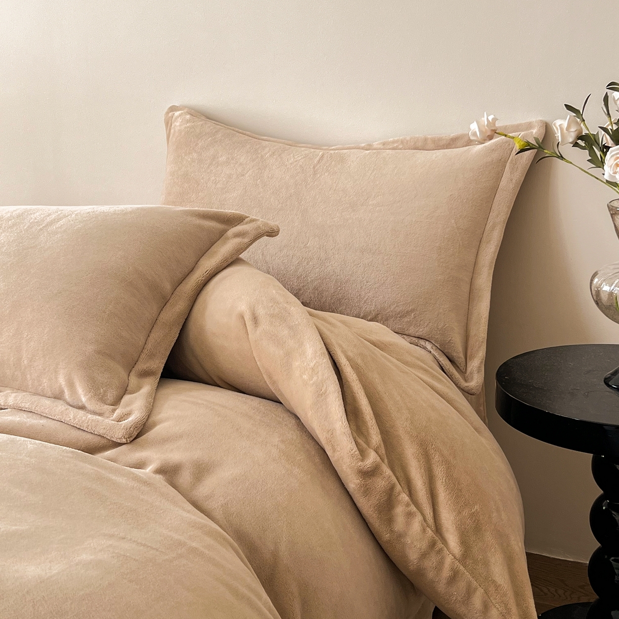 91家纺网 家纺一手货源 找家纺 （总）禧禾 2025新款A类300G醇厚速暖绒四件套牛奶绒四件套