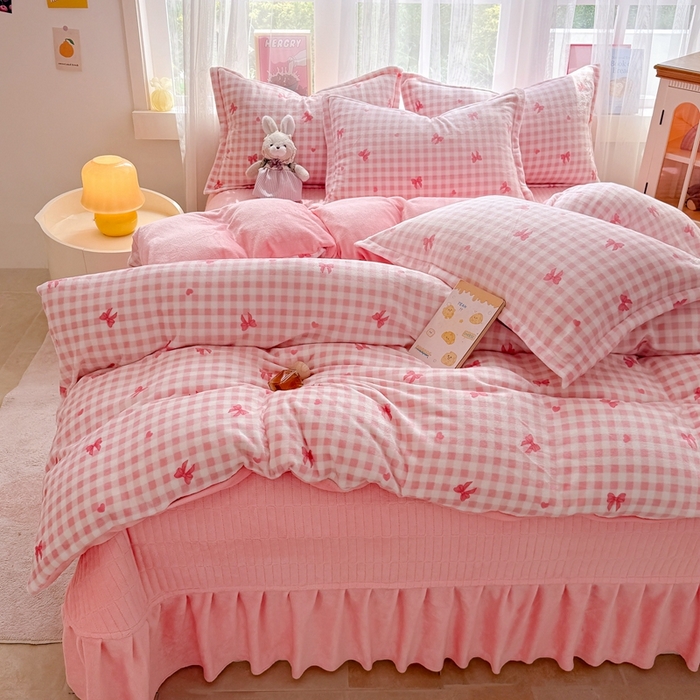 91家纺网 家纺一手货源 找家纺 铠畅 2025新款牛奶绒碎花床单床盖四件套 花妖系列云裳-花样甜心