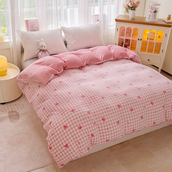 91家纺网 家纺一手货源 找家纺 铠畅 2025新款牛奶绒碎花床单床盖四件套 花妖系列云裳-花样甜心