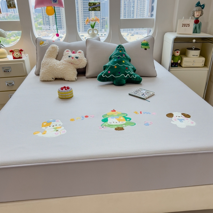 91家纺网 家纺一手货源 找家纺 澜妃 2025新款彩绒棉毛巾绣夹棉床笠单品床笠单件单床笠 萌趣伙伴-高级灰