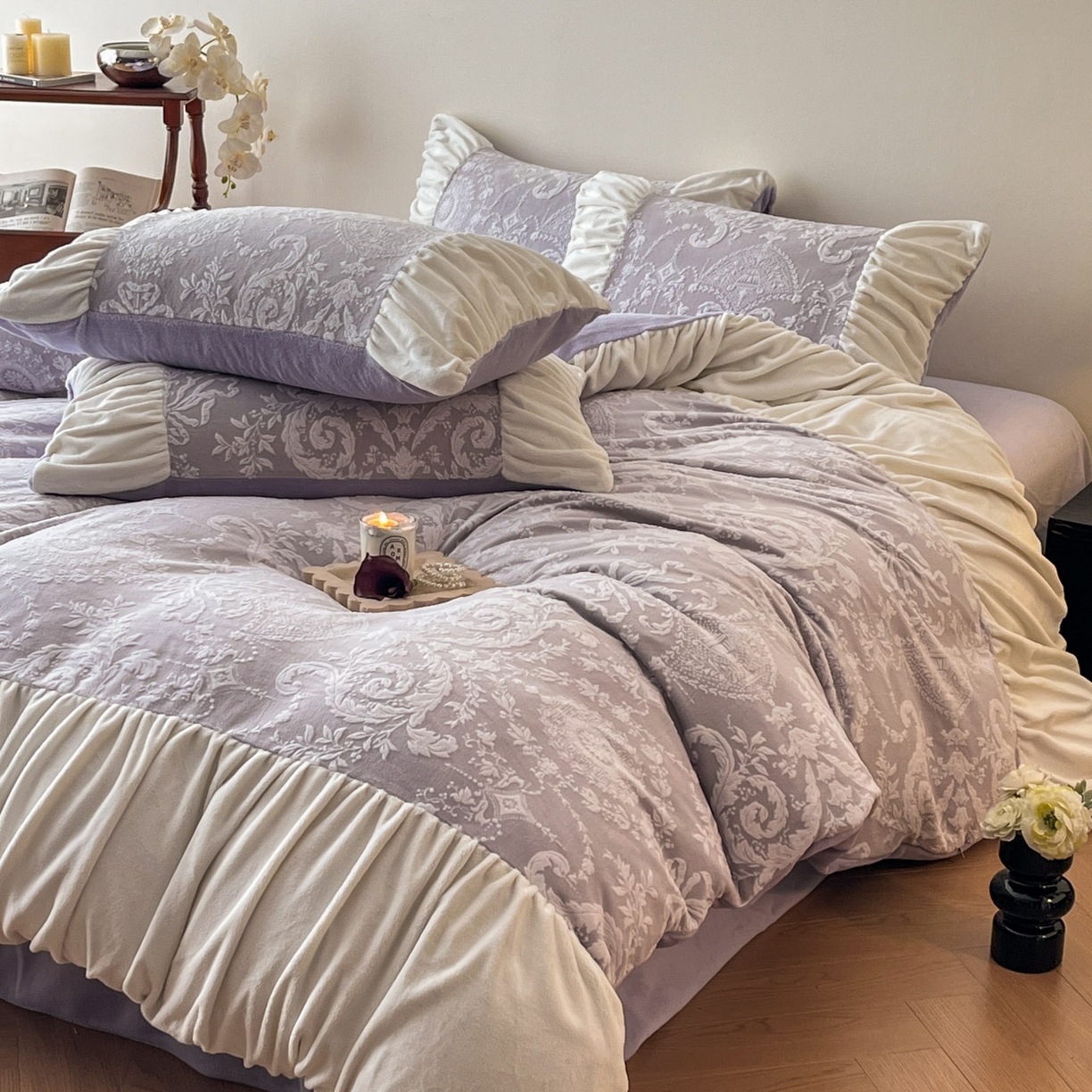 91家纺网 家纺一手货源 找家纺 慕澄家纺 2025新款高克重泡泡袖琢色雕花牛奶绒四件套 紫嫣