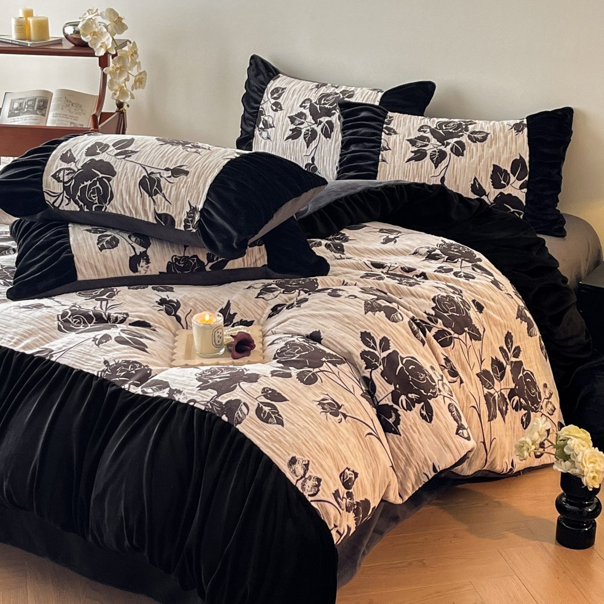 91家纺网 家纺一手货源 找家纺 慕澄家纺 2025新款高克重泡泡袖琢色雕花牛奶绒四件套 秘境