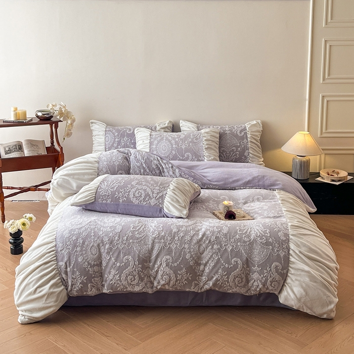 91家纺网 家纺一手货源 找家纺 慕澄家纺 2025新款高克重泡泡袖琢色雕花牛奶绒四件套 紫嫣