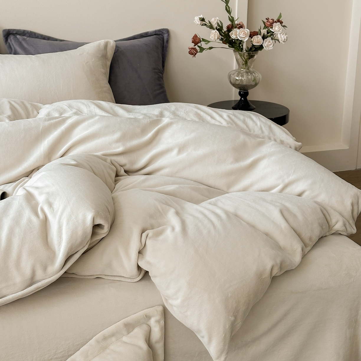 91家纺网 家纺一手货源 找家纺 （总）禧禾 2025新款A类300G醇厚速暖绒四件套牛奶绒四件套