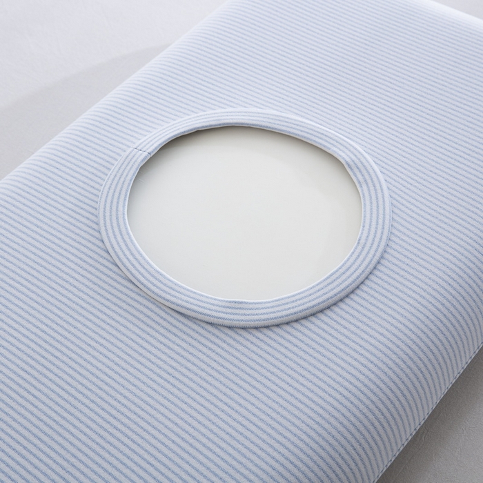 91家纺网 家纺一手货源 找家纺 大黄蜂家居家纺 2025新款暖感德绒万能魔术枕套 蓝细条