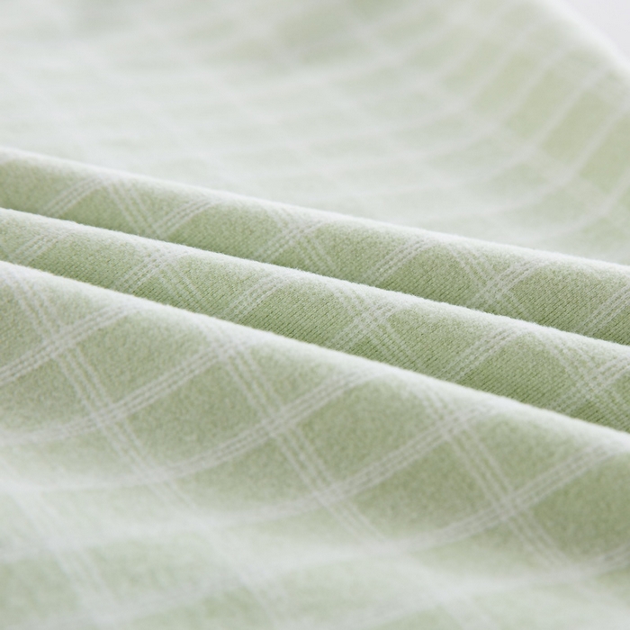 91家纺网 家纺一手货源 找家纺 大黄蜂家居家纺 2025新款暖感德绒万能魔术枕套 果绿小格