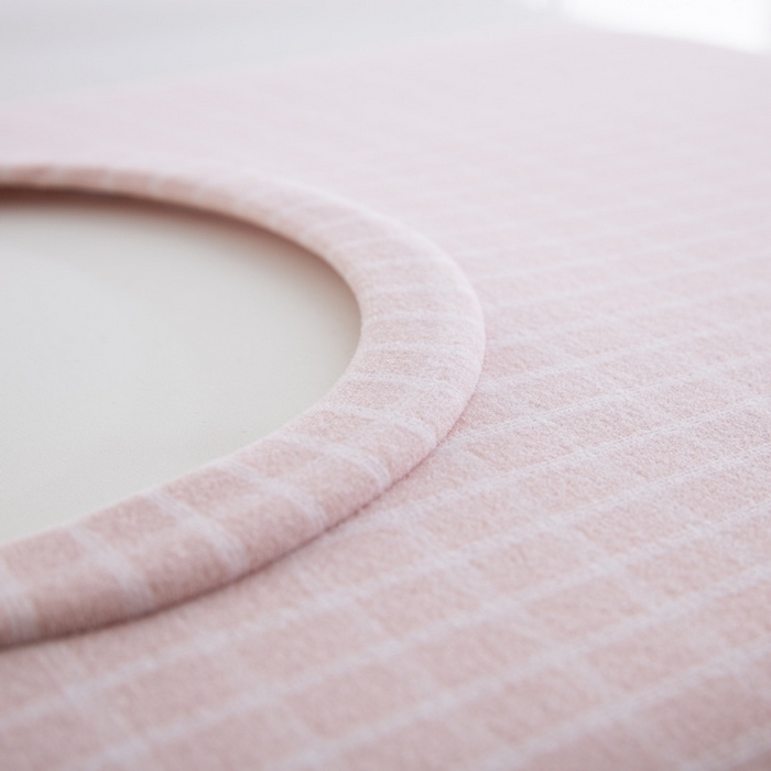 91家纺网 家纺一手货源 找家纺 大黄蜂家居家纺 2025新款暖感德绒万能魔术枕套 粉小格