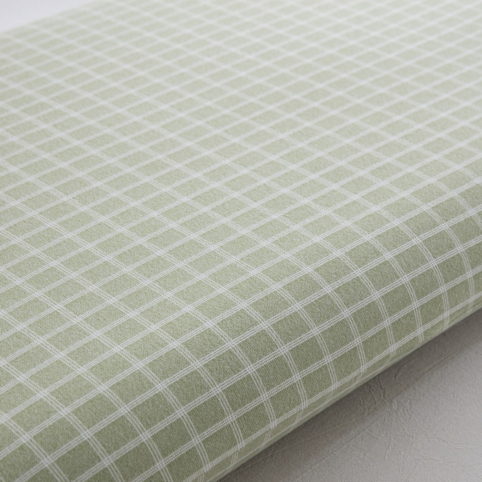 91家纺网 家纺一手货源 找家纺 大黄蜂家居家纺 2025新款暖感德绒万能魔术枕套 草绿小格