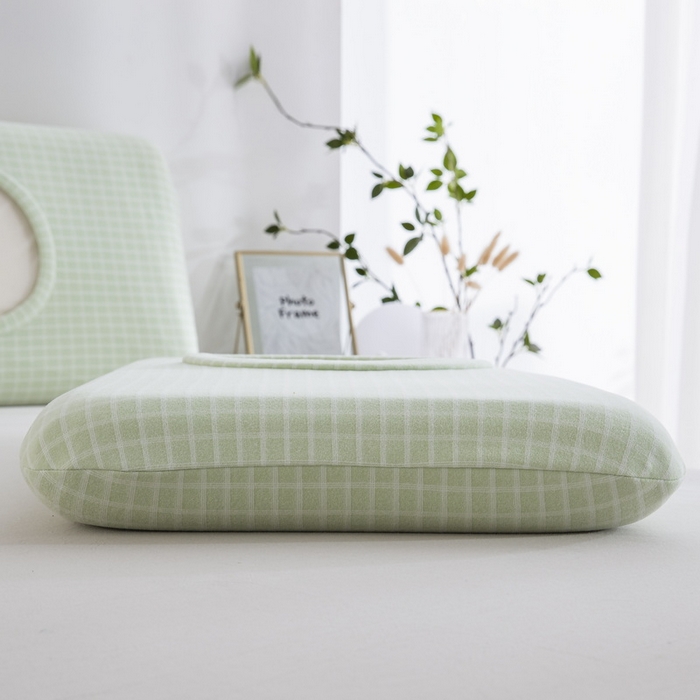 91家纺网 家纺一手货源 找家纺 大黄蜂家居家纺 2025新款暖感德绒万能魔术枕套 果绿小格