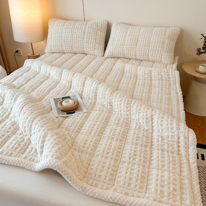 91家纺网 家纺一手货源 找家纺 预言家纺 2025新款塔芙蓉华夫格床垫系列 薄垫方格白色