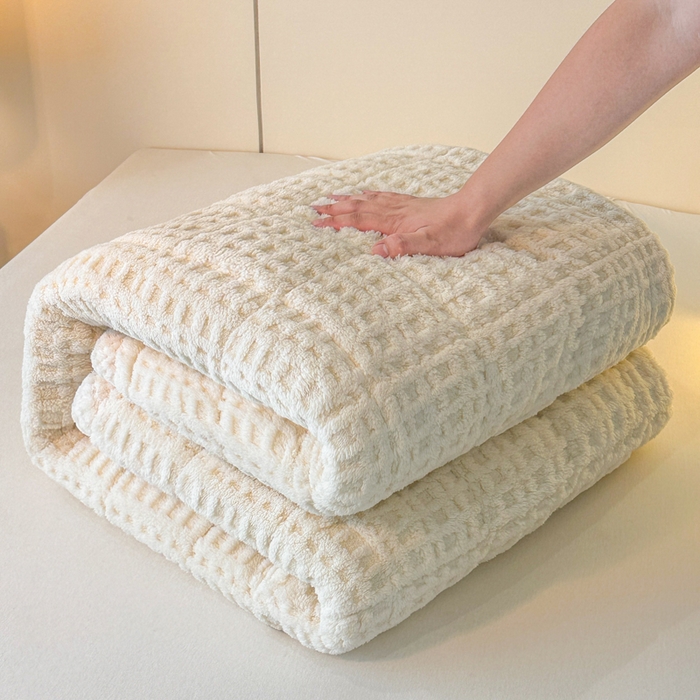 91家纺网 家纺一手货源 找家纺 预言家纺 2025新款塔芙蓉华夫格床垫系列 薄垫方格白色