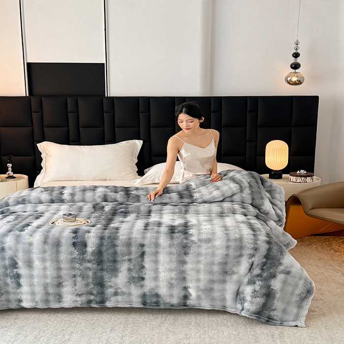 91家纺网 家纺一手货源 找家纺 乐窝家纺仓储 2025新款炫彩水墨画仿兔毛绒大泡泡绒印花法兰绒毛毯毯子大理石纹休闲-水墨画 水墨画-灰