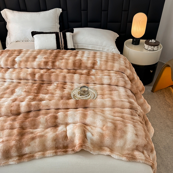 91家纺网 家纺一手货源 找家纺 乐窝家纺仓储 2025新款炫彩水墨画仿兔毛绒大泡泡绒印花法兰绒毛毯毯子大理石纹休闲-水墨画 水墨画-驼