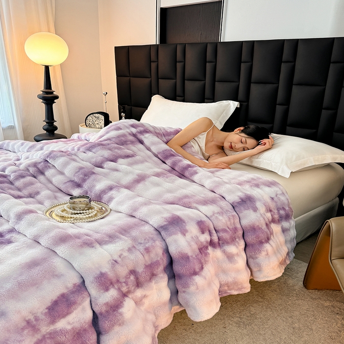 91家纺网 家纺一手货源 找家纺 乐窝家纺仓储 2025新款炫彩水墨画仿兔毛绒大泡泡绒印花法兰绒毛毯毯子大理石纹休闲-水墨画 水墨画-紫