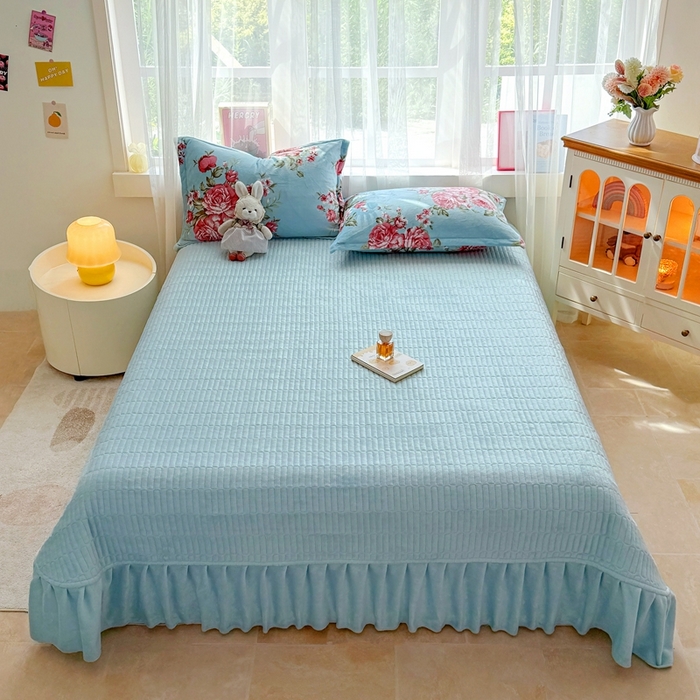 91家纺网 家纺一手货源 找家纺 铠畅 2025新款牛奶绒碎花床单床盖四件套 花妖系列云裳-清风约定