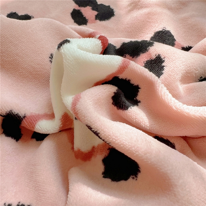 91家纺网 家纺一手货源 找家纺 （总）葡萄家 2025新款A类ins小清新少女可爱奶油猫咪卡通加厚牛奶绒羊羔绒多功能毛毯毯子