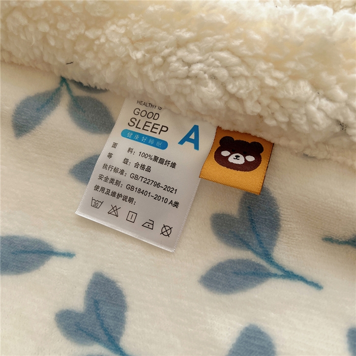 91家纺网 家纺一手货源 找家纺 葡萄家 2025新款A类ins小清新少女可爱奶油猫咪卡通加厚牛奶绒羊羔绒多功能毛毯毯子 绒毛毯-MT可可兔
