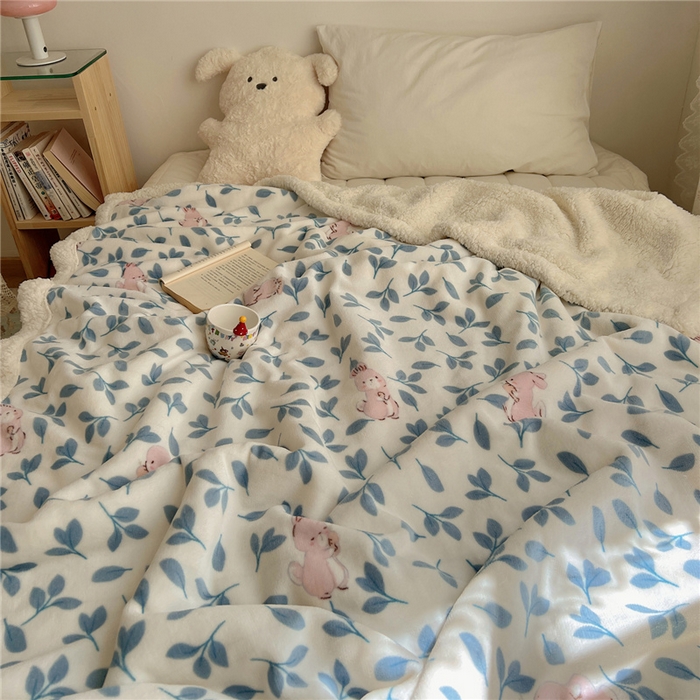 91家纺网 家纺一手货源 找家纺 葡萄家 2025新款A类ins小清新少女可爱奶油猫咪卡通加厚牛奶绒羊羔绒多功能毛毯毯子 绒毛毯-MT可可兔