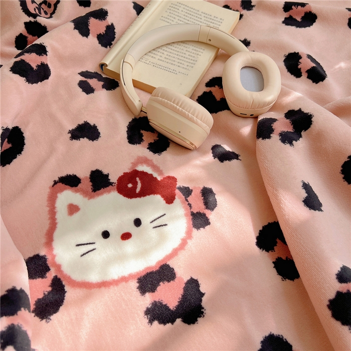 91家纺网 家纺一手货源 找家纺 葡萄家 2025新款A类ins小清新少女可爱奶油猫咪卡通加厚牛奶绒羊羔绒多功能毛毯毯子 绒毛毯-MT豹纹粉猫