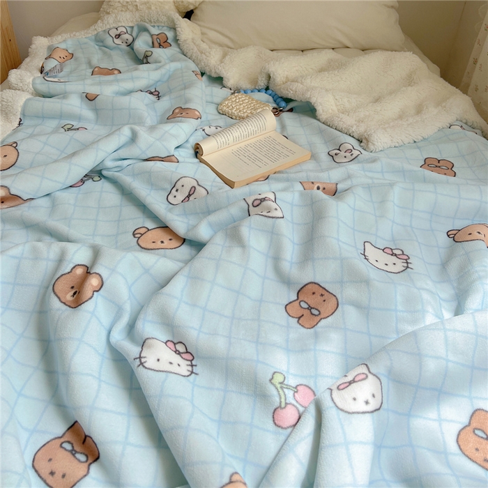 91家纺网 家纺一手货源 找家纺 葡萄家 2025新款A类ins小清新少女可爱奶油猫咪卡通加厚牛奶绒羊羔绒多功能毛毯毯子 绒毛毯-MT蓝格熊兔