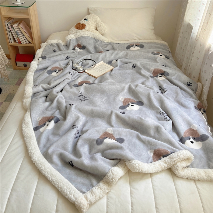 91家纺网 家纺一手货源 找家纺 葡萄家 2025新款A类ins小清新少女可爱奶油猫咪卡通加厚牛奶绒羊羔绒多功能毛毯毯子 绒毛毯-MT灰萌狗