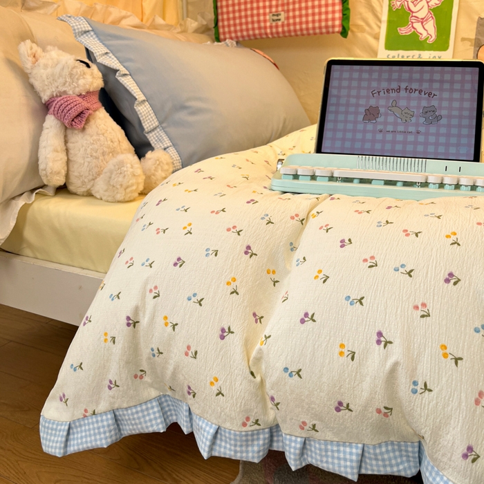 91家纺网 家纺一手货源 找家纺 （总）澜妃 2025新款学生季少女心褶皱花边毛巾绣学生宿舍三四件套上下铺三四件（小红书热款）