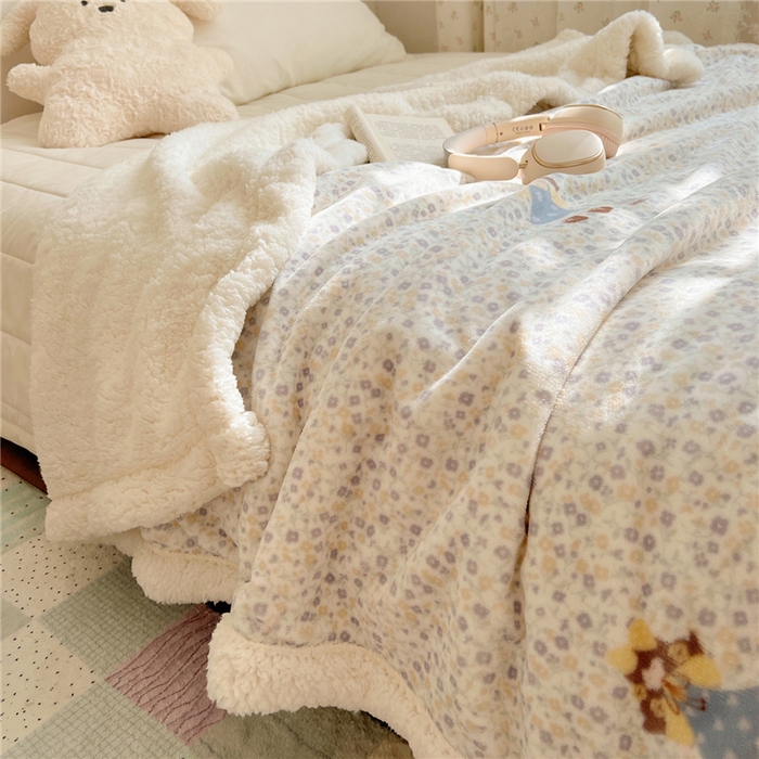 91家纺网 家纺一手货源 找家纺 葡萄家 2025新款A类ins小清新少女可爱奶油猫咪卡通加厚牛奶绒羊羔绒多功能毛毯毯子 绒毛毯-MT可爱女孩