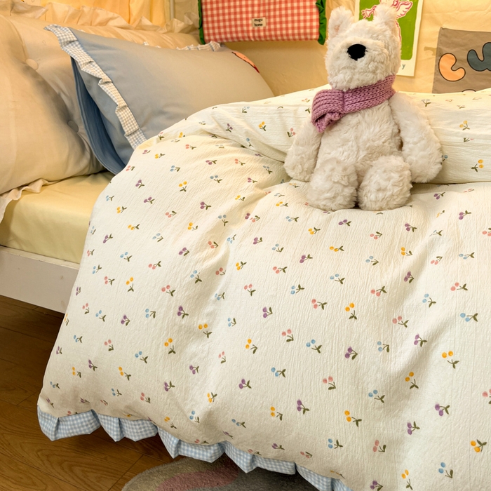 91家纺网 家纺一手货源 找家纺 （总）澜妃 2025新款学生季少女心褶皱花边毛巾绣学生宿舍三四件套上下铺三四件（小红书热款）