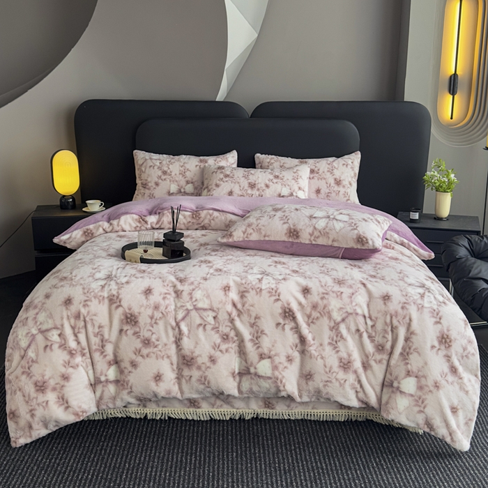 家之硕家纺 2025新款高克重兔毛绒轻奢风床单床笠四件套系列 蝴蝶碎花紫