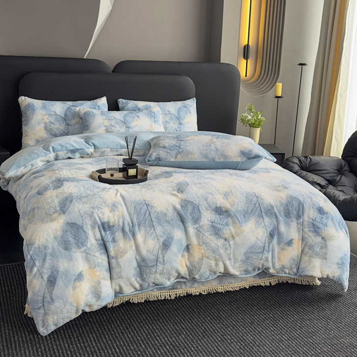 91家纺网 家纺一手货源 找家纺 家之硕家纺 2025新款高克重兔毛绒轻奢风床单床笠四件套系列 香叶蓝