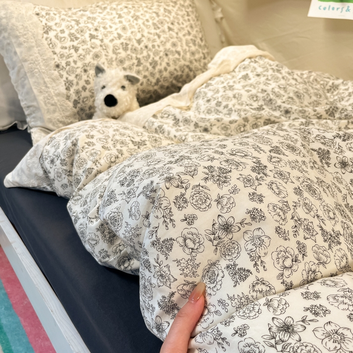 91家纺网 家纺一手货源 找家纺 澜妃 2025新款糯叽叽水洗棉全棉蕾丝花边宿舍床上下铺三件套-艾意系列 艾意-山月枇杷