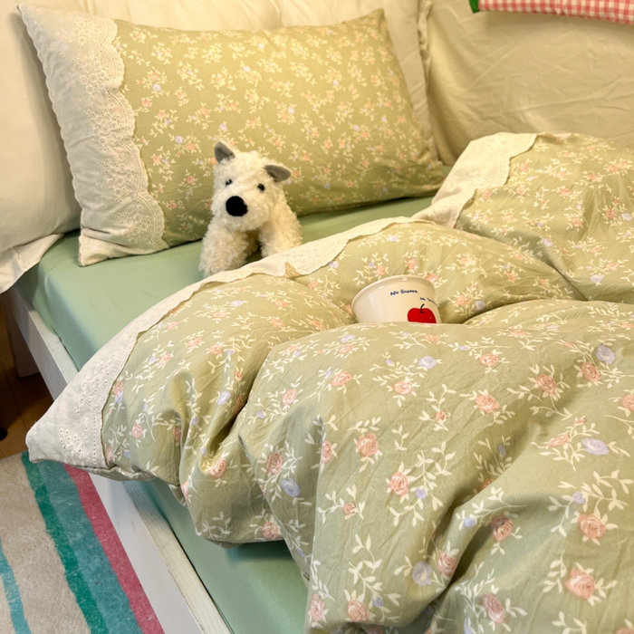 91家纺网 家纺一手货源 找家纺 澜妃 2025新款糯叽叽水洗棉全棉蕾丝花边宿舍床上下铺三件套-艾意系列 艾意-春江雾