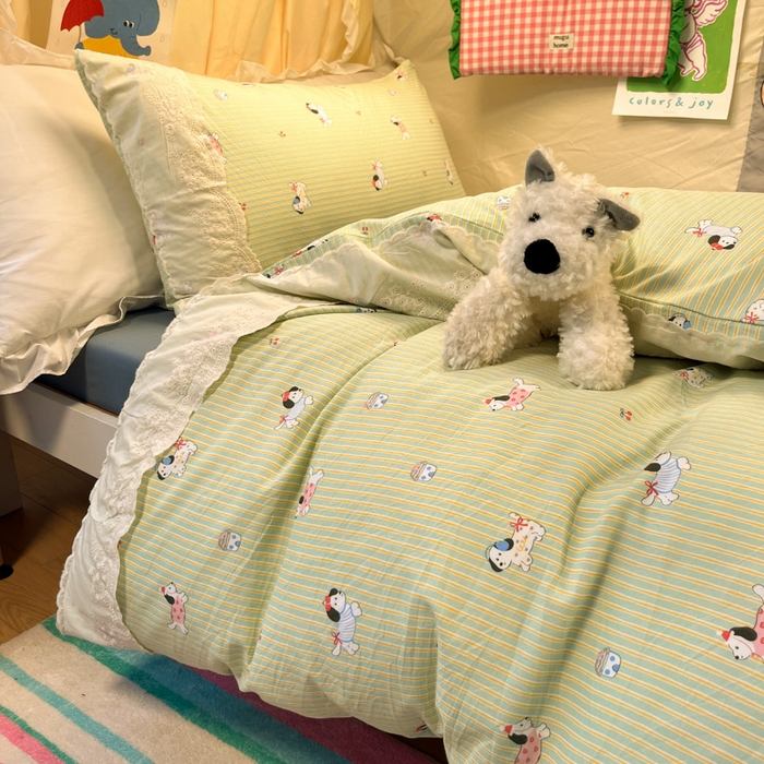 91家纺网 家纺一手货源 找家纺 澜妃 2025新款糯叽叽水洗棉全棉蕾丝花边宿舍床上下铺三件套-艾意系列 艾意-小狗心情