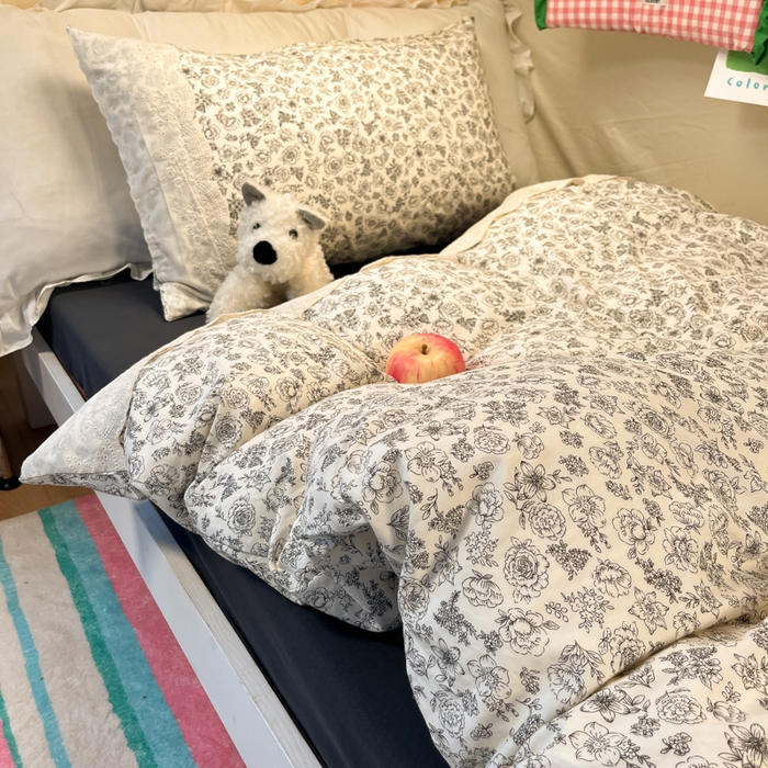 91家纺网 家纺一手货源 找家纺 澜妃 2025新款糯叽叽水洗棉全棉蕾丝花边宿舍床上下铺三件套-艾意系列 艾意-山月枇杷