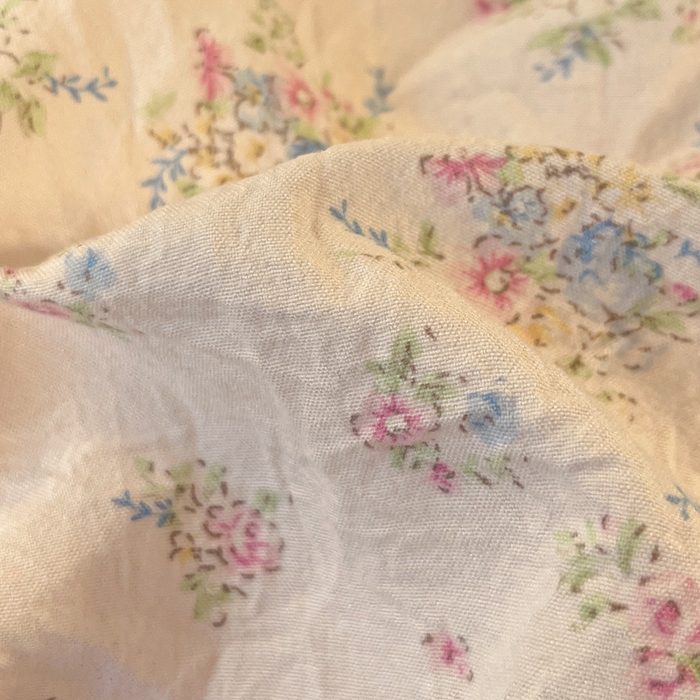 91家纺网 家纺一手货源 找家纺 澜妃 2025新款糯叽叽水洗棉全棉蕾丝花边宿舍床上下铺三件套-艾意系列 艾意-半路月亮