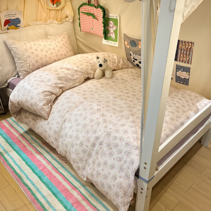 91家纺网 家纺一手货源 找家纺 澜妃 2025新款糯叽叽水洗棉全棉蕾丝花边宿舍床上下铺三件套-艾意系列 艾意-半路月亮