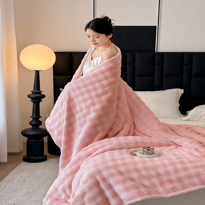 91家纺网 家纺一手货源 找家纺 （总）乐窝家纺仓储 2025新款简约纯色泡泡毛毯毯子