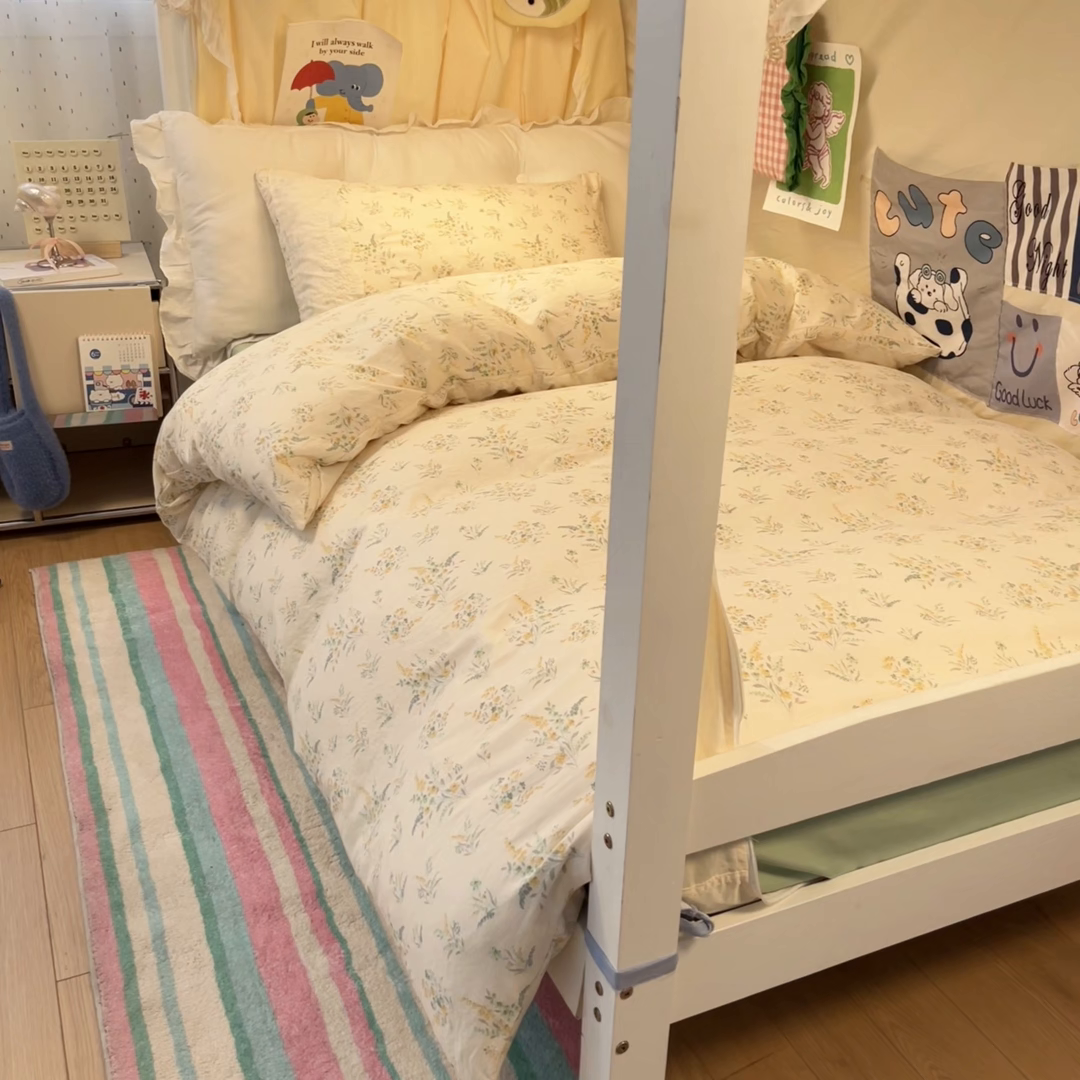 91家纺网 家纺一手货源 找家纺 澜妃 2025新款糯叽叽水洗棉全棉蕾丝花边宿舍床上下铺三件套-艾意系列 艾意-飘零