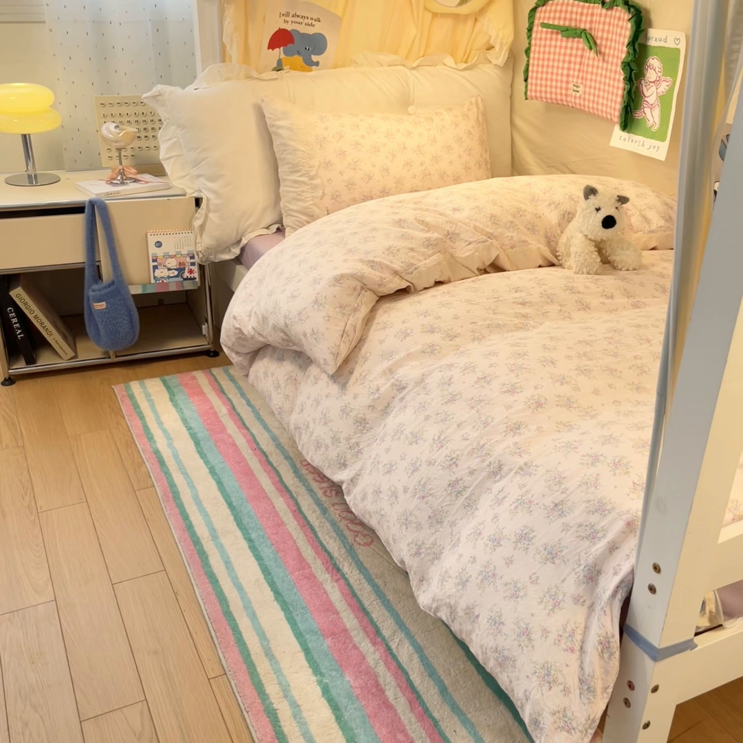 91家纺网 家纺一手货源 找家纺 澜妃 2025新款糯叽叽水洗棉全棉蕾丝花边宿舍床上下铺三件套-艾意系列 艾意-半路月亮