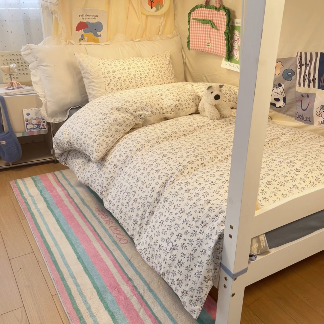 91家纺网 家纺一手货源 找家纺 澜妃 2025新款糯叽叽水洗棉全棉蕾丝花边宿舍床上下铺三件套-艾意系列 艾意-安妮的兔